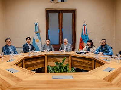 El Gobernador recibió a autoridades de Posco Argentina